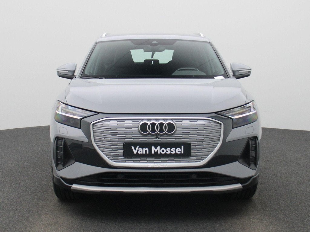 Audi Q4 e-tron 35 Launch edition Advanced 55 kWh 91,3% SOH |, Auto's, Audi, Automaat, Gebruikt, Zwart, 1865 kg