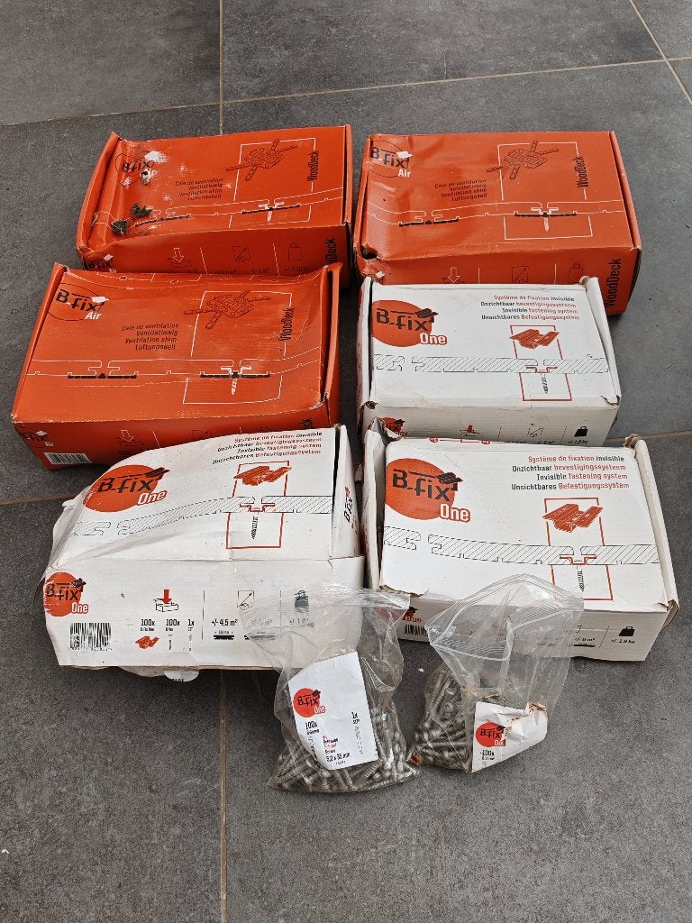 Lot B-Fix terrasse : 300 clips, 300 cales Air, 200 vis, Tuin en Terras, Ophalen, Nieuw, Overige materialen
