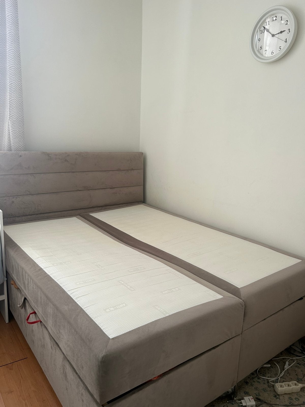 Grijze tweerpersoons Opbergbed, Ophalen, Gebruikt, Tweepersoons, Grijs