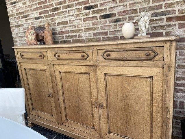 Eiken dressoir, Ophalen