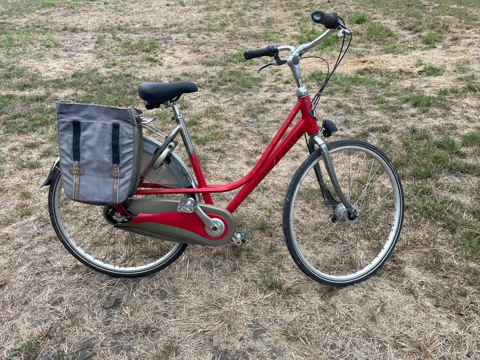Damesfiets Gazelle, Ophalen, Gebruikt, Gazelle