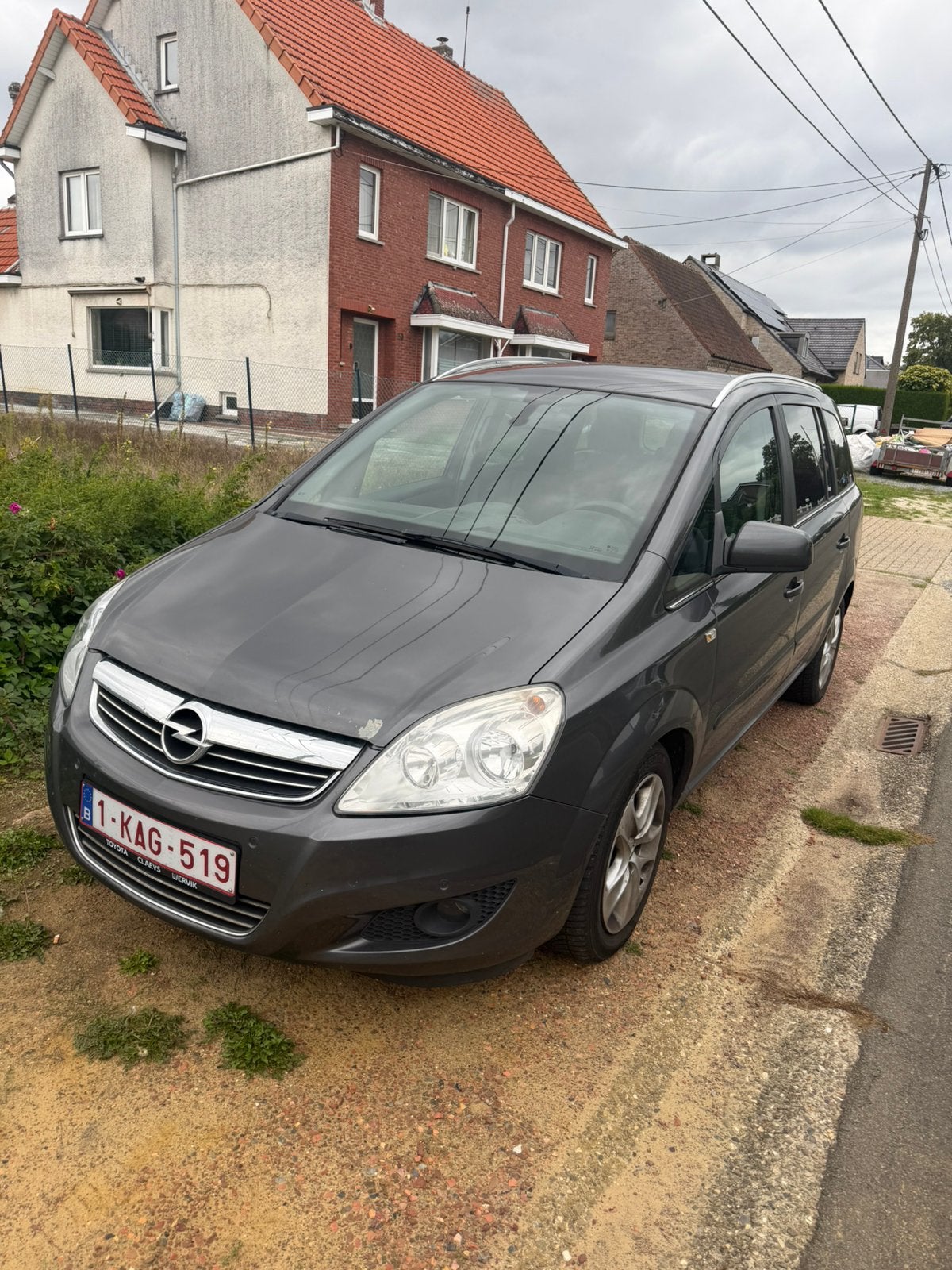 Opel Zafira 1.9 diesel Automaat 7zitplaats, Auto's, Monovolume, Zwart, 4 cilinders, Leder en Stof