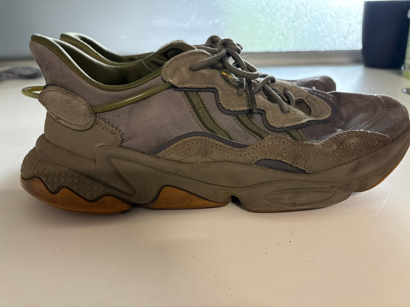 Adidas Ozweego kaki / beige – Baskets homme, Enlèvement ou Envoi, Comme neuf, Baskets