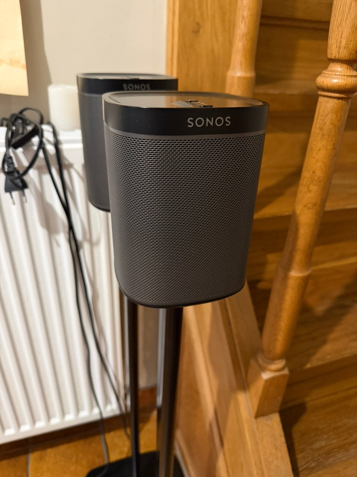 2x Sonos play1 met staander, Audio, Tv en Foto, Luidsprekerboxen, Ophalen, Zo goed als nieuw, Sonos