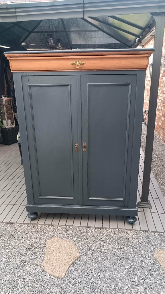 Meuble buffet, 25 à 50 cm, 100 à 150 cm, Utilisé, Avec tiroir(s)