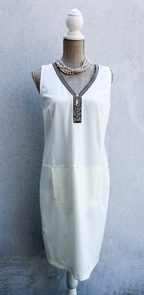 Mooie nieuwe wit/crèmekleurige jurk maat 38, Kleding | Dames, Maat 38/40 (M), Wit, Nieuw, Ophalen of Verzenden