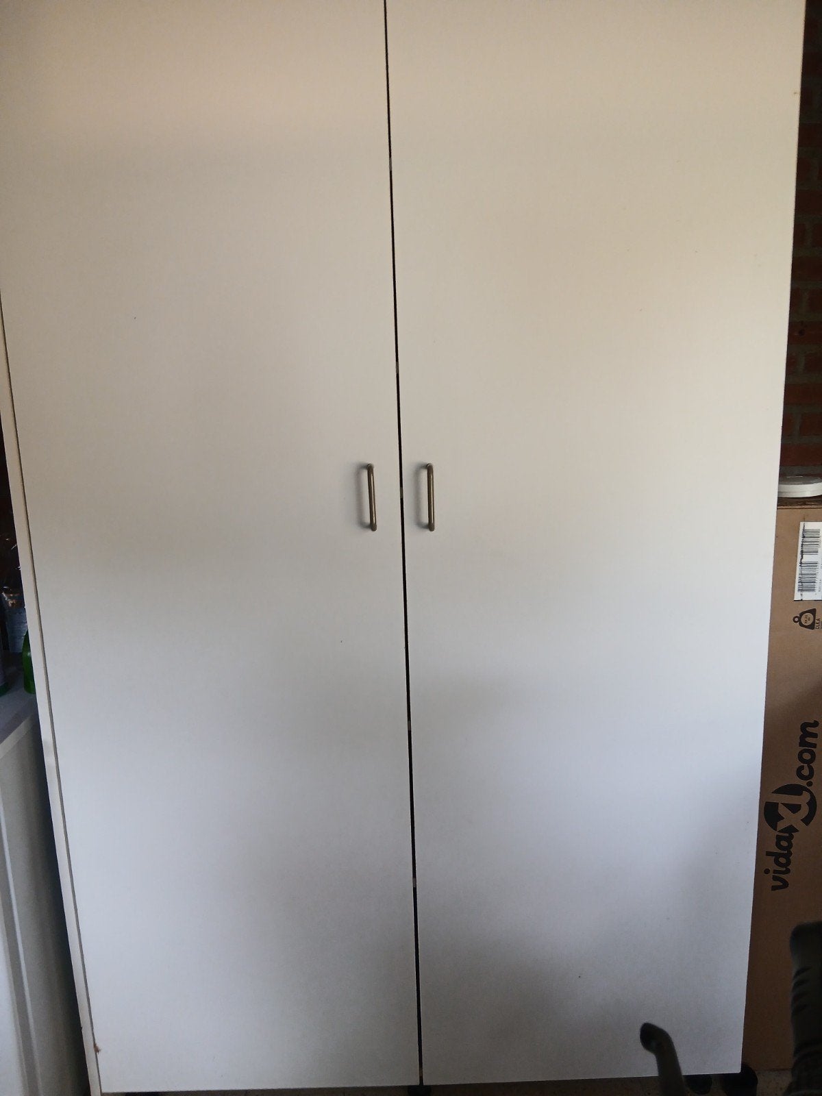 Grote witte kast, Huis en Inrichting, Ophalen, Gebruikt, 100 tot 150 cm, 200 cm of meer