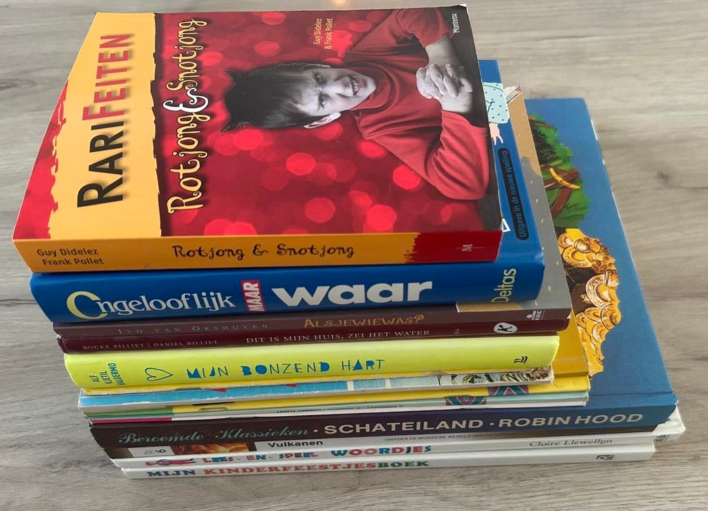 Bundel met 12 kinder- en jeugdboeken, Ophalen of Verzenden