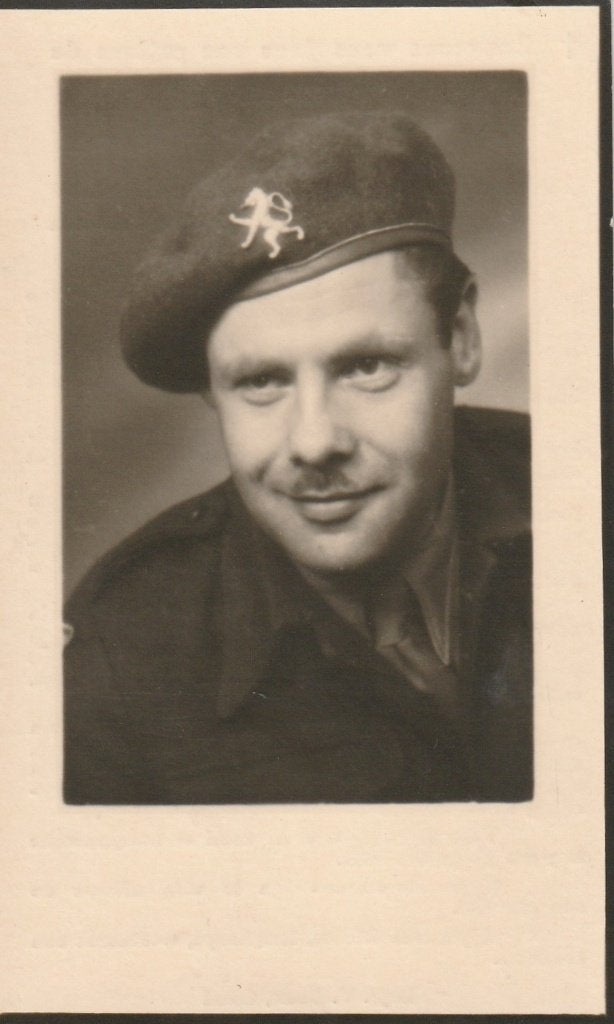 oorlogsslachtoffer Jean Baert 1908-1946, Ophalen of Verzenden