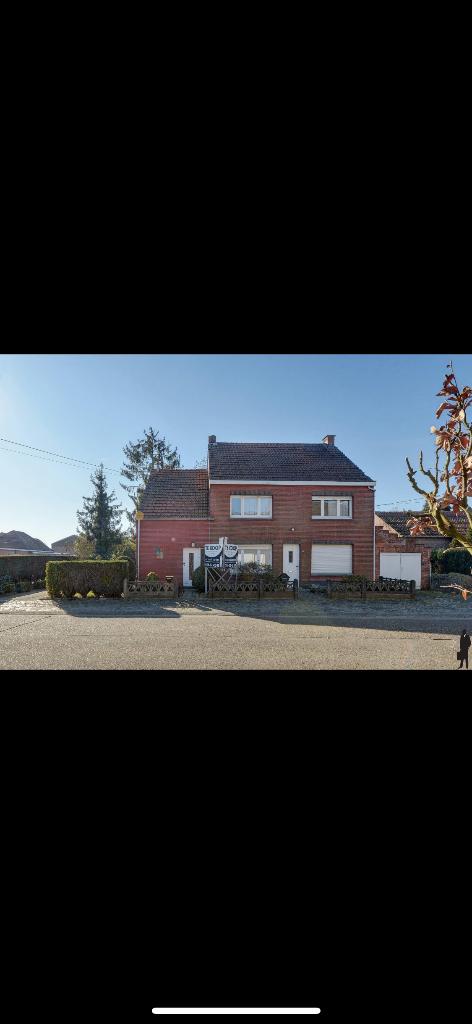 Charmant huis te koop met toekomstmogelijkheden, Immo, Huizen en Appartementen te koop, 200 tot 500 m², 2 kamers, Hoekwoning, Verkoop zonder makelaar