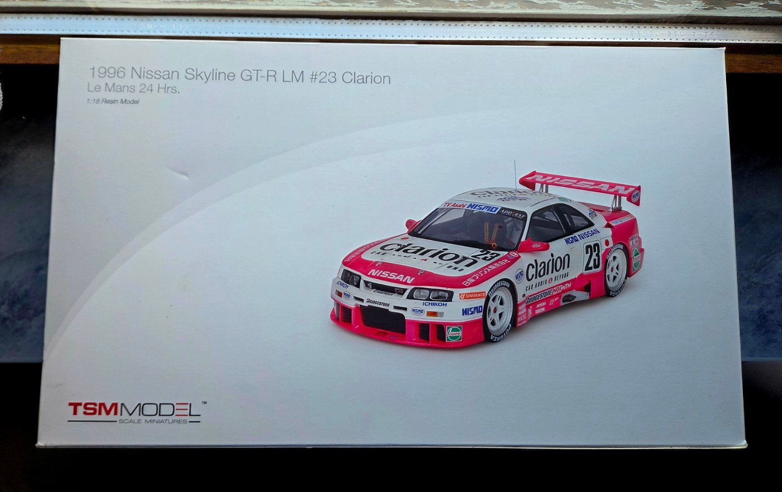 TSM 1/18 Nissan Skyline GT-R  LM, Enlèvement ou Envoi