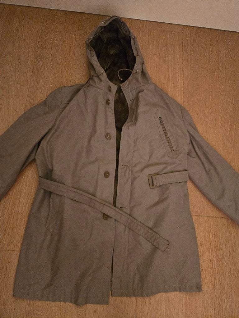 Imper., Maat 52/54 (L), Beige, Ophalen of Verzenden, Zo goed als nieuw