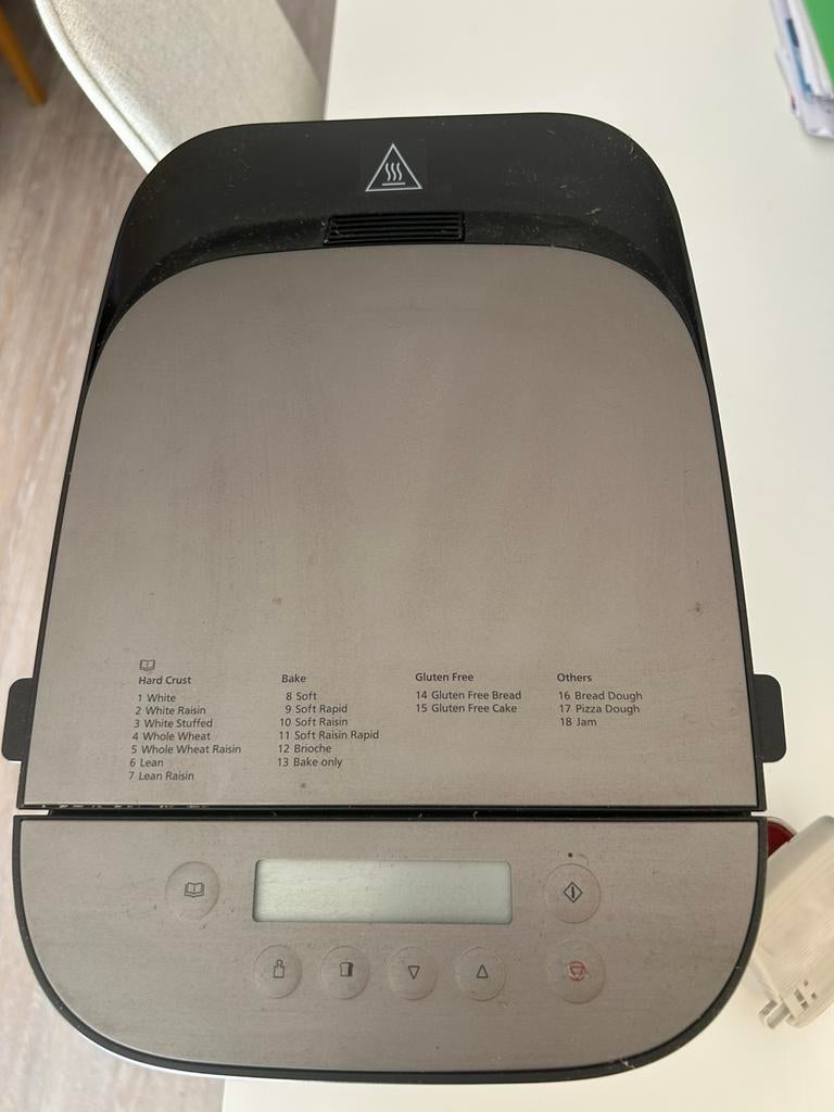 Machine a pain noire panasonic, Electroménager, Plus de 10 programmes, 800 à 1200 grammes de pâte, Comme neuf, Enlèvement
