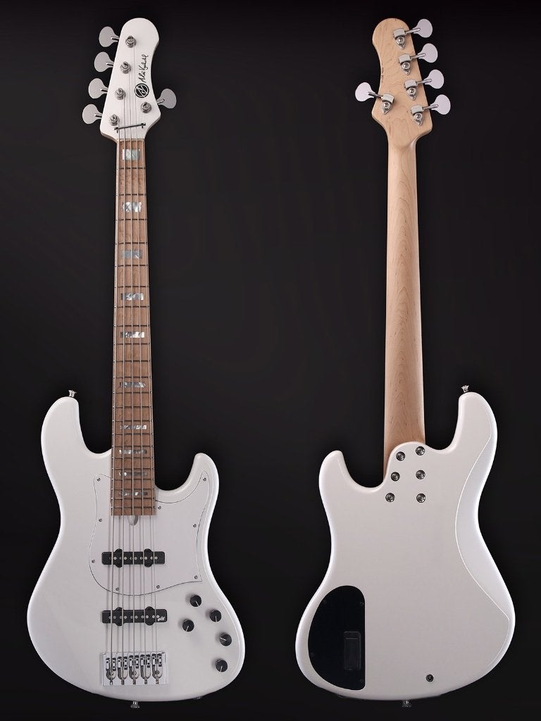 Basse AV - AVJM5, Musique & Instruments, Instruments à corde | Guitares | Basses, Comme neuf, Électrique, 5 cordes, Enlèvement