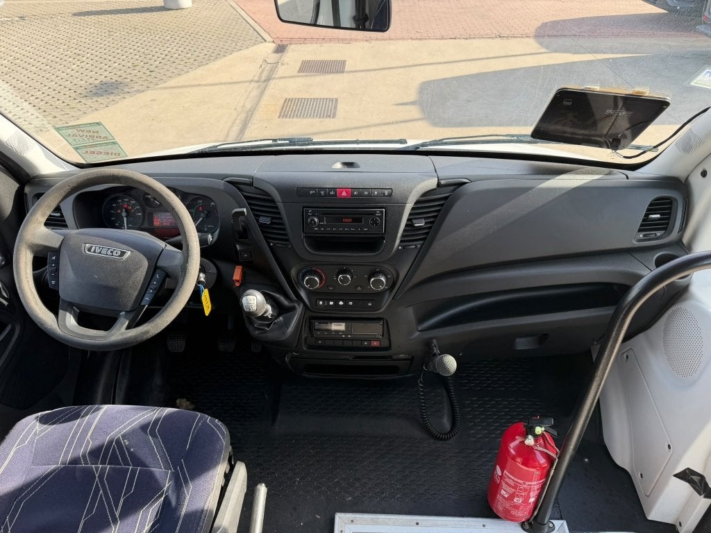 Iveco ( Stock ID 19219) — 16