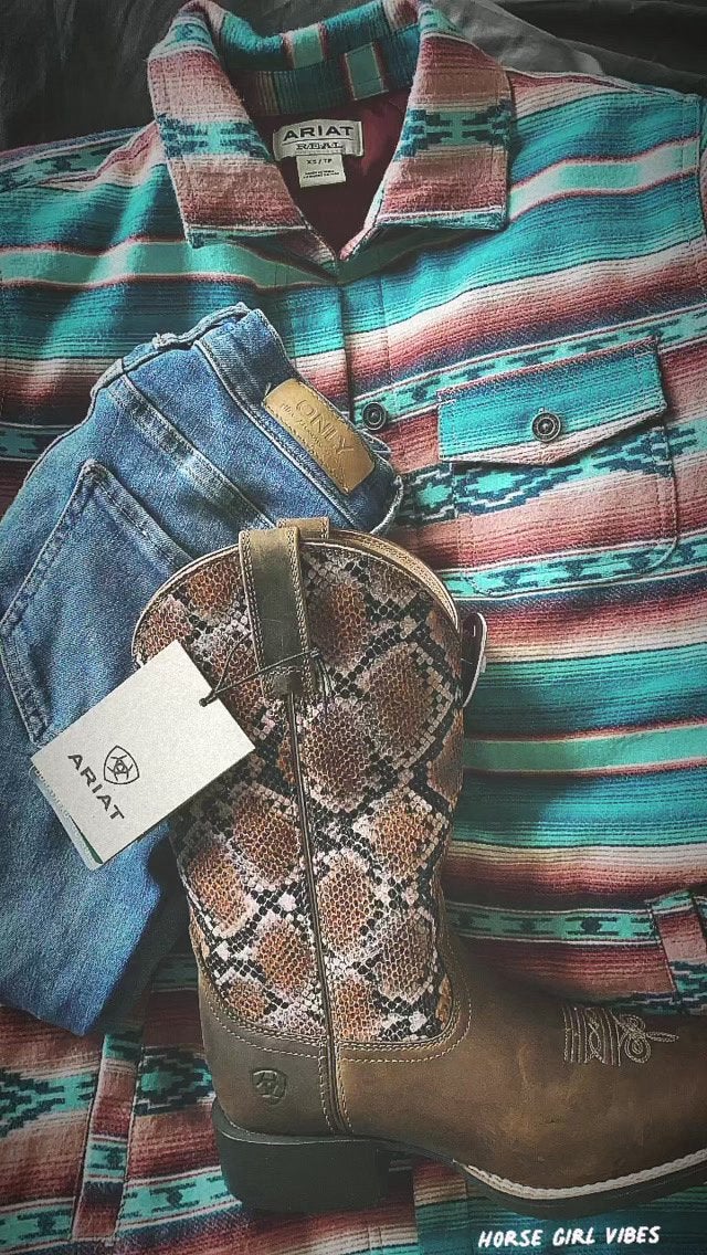Ariat western rijlaarzen, Animaux & Accessoires, Chevaux