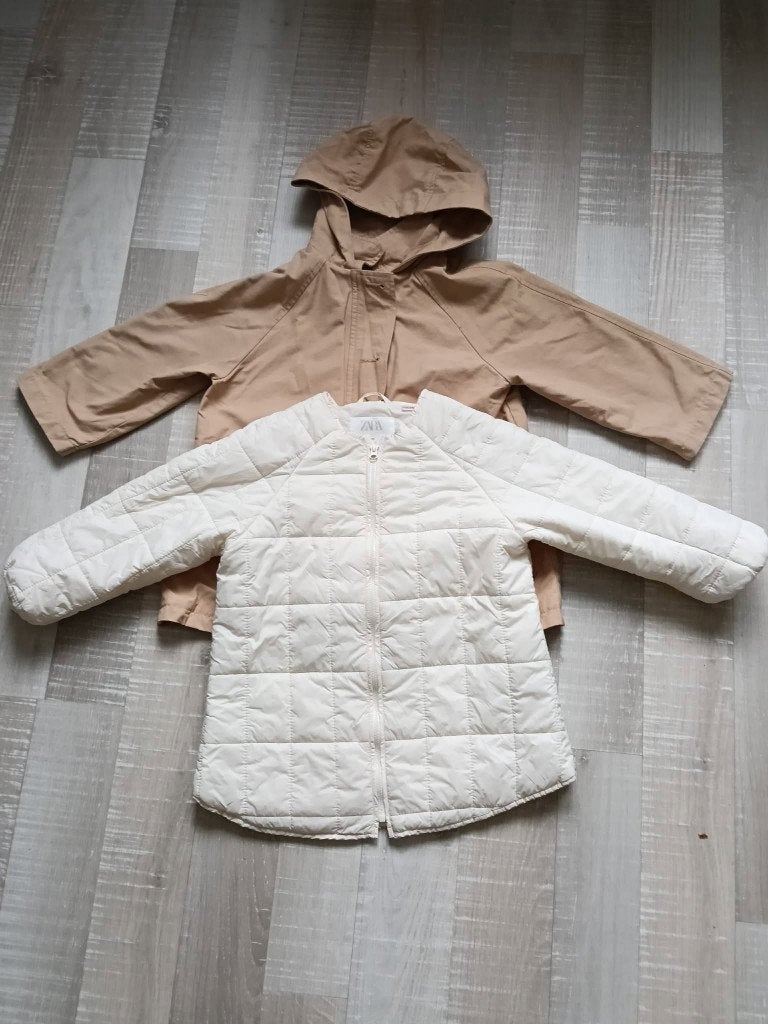 Zara beige trenchcoat & binnenvest maat 110, Kinderen en Baby's, Jongen of Meisje, Ophalen of Verzenden, Zo goed als nieuw, Zara