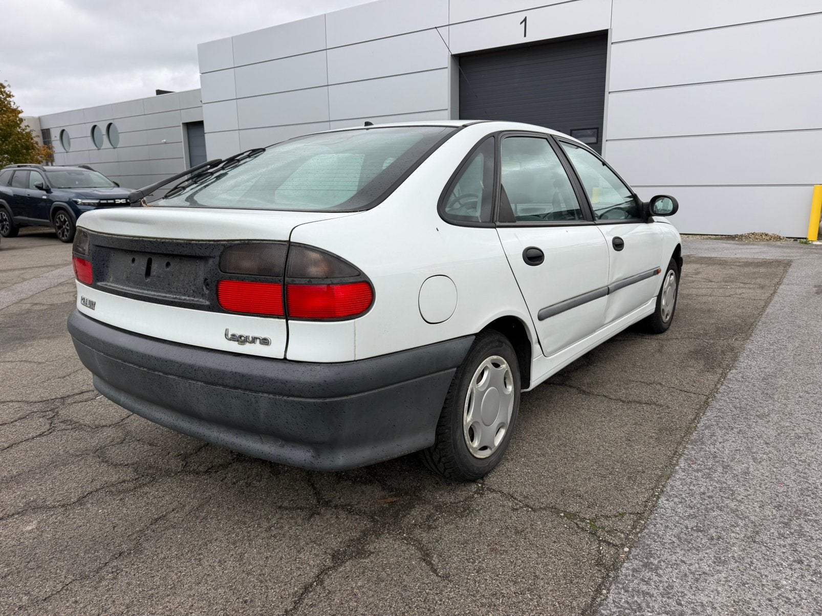 Renault Laguna 1.8 benzine 69 Kw,Bj 1997,Servo, Autos, Laguna, Achat, ABS, Entreprise