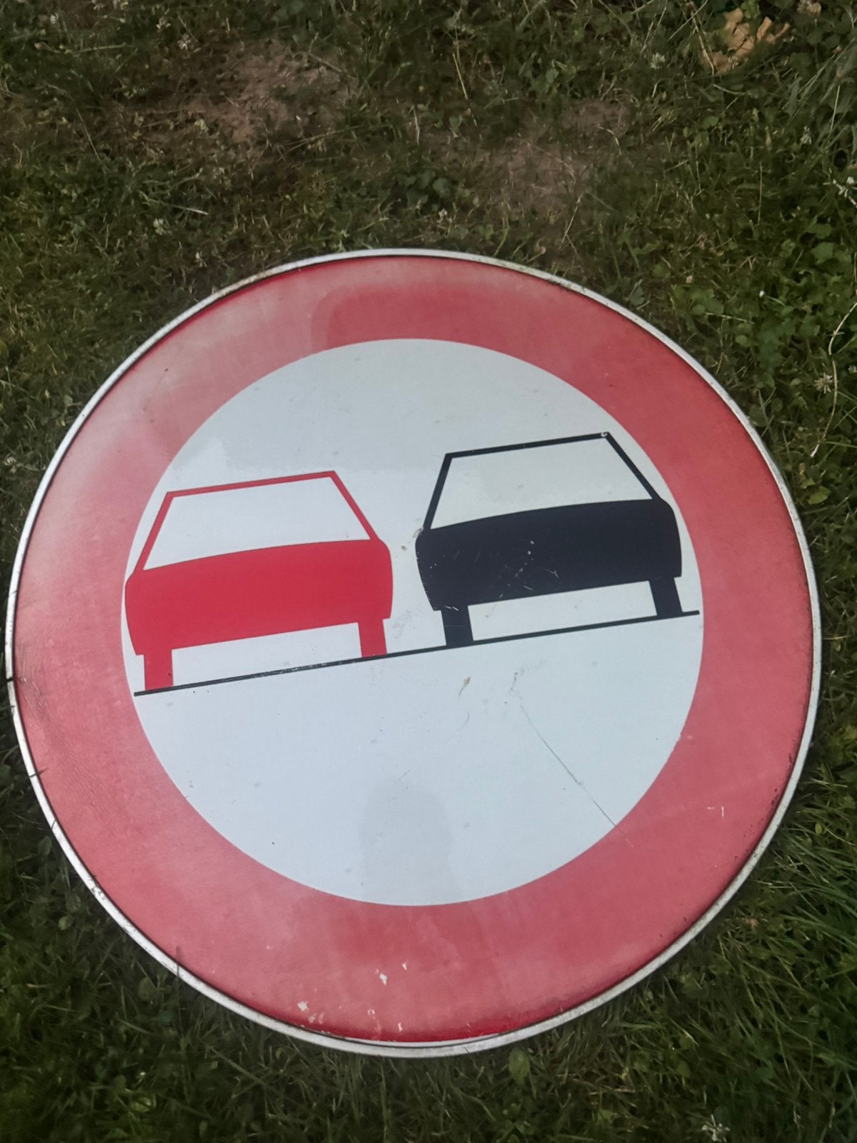 Tweedehands verkeersbord, Ophalen