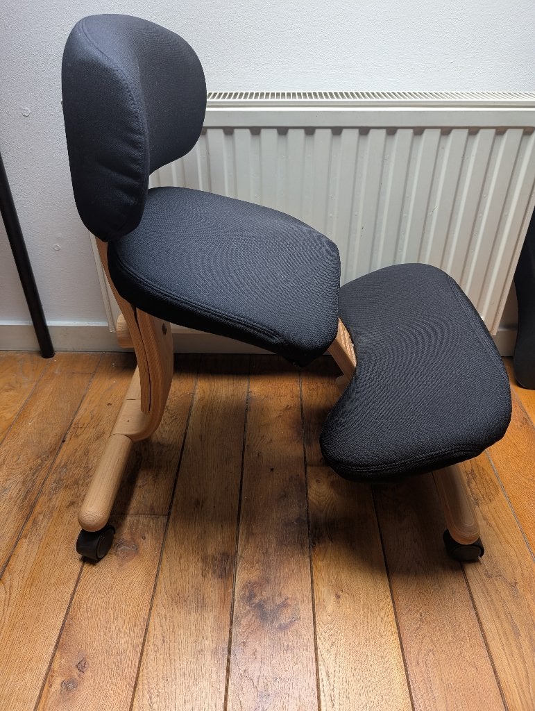 Volledig ergonomische kniezitstoel, Ophalen, Gebruikt, Zwart, Bureaustoel