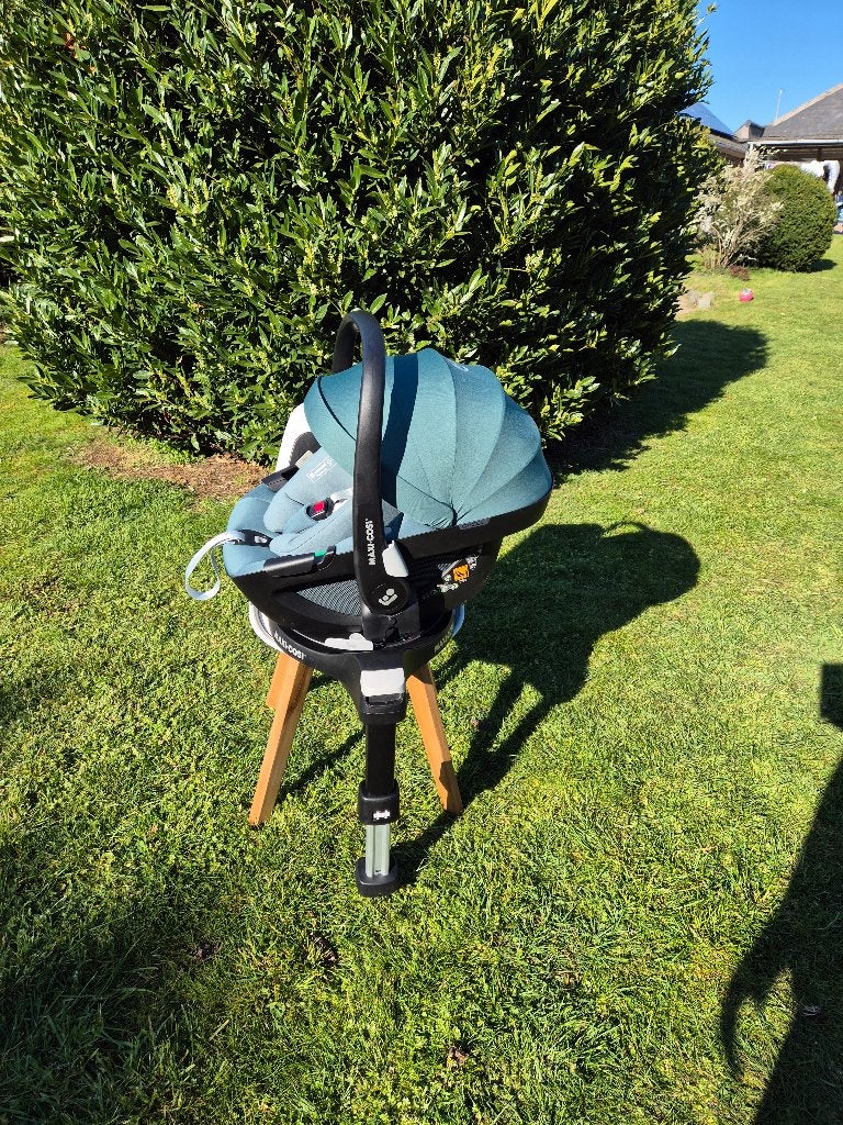 Auto stoelen pebble 360,pearl 360 en familyfix 360 base, Ophalen, 0 t/m 18 kg, Zo goed als nieuw, Maxi-Cosi