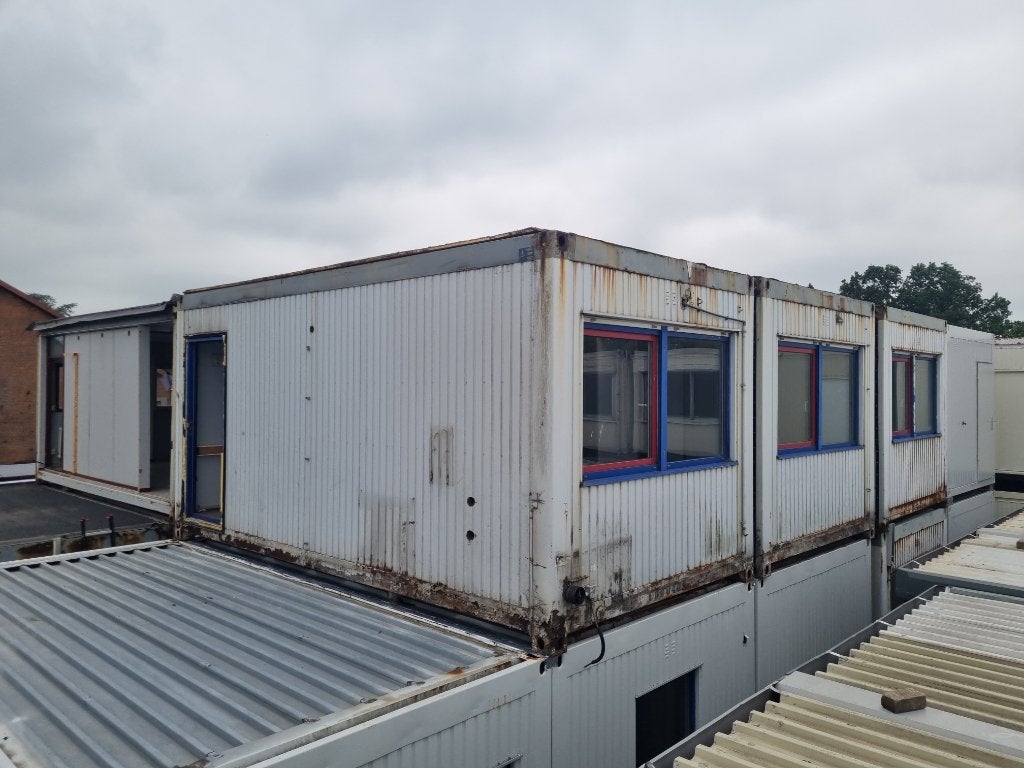 10 X Stalen units Kantoorunit Bouwkeet 6x3 meter, Zakelijke goederen, Machines en Bouw | Keten en Containers, Ophalen