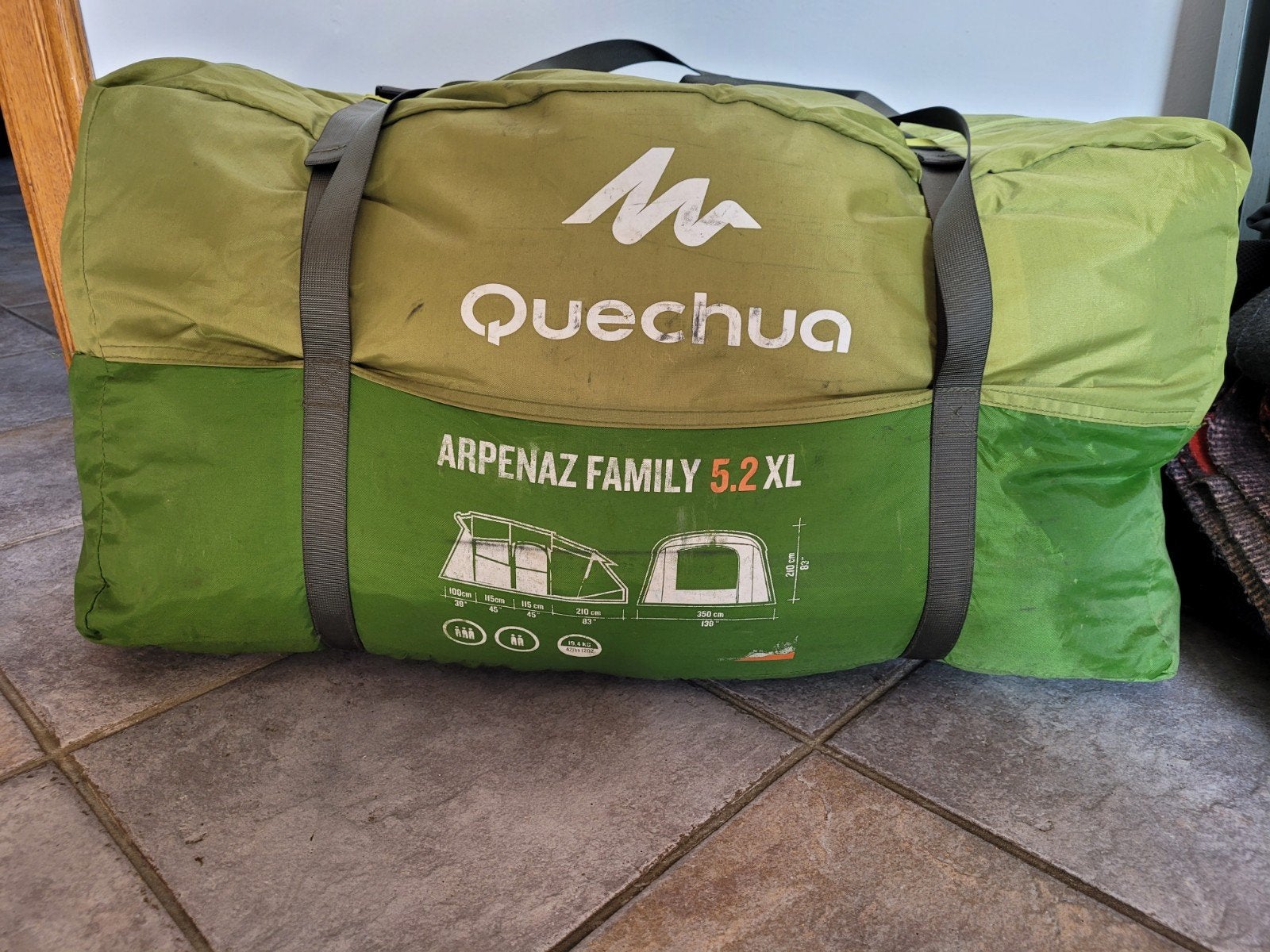 Grote tent voor 5 personen die 2x 15d wordt geserveerd., Caravans en Kamperen, Tenten, Ophalen of Verzenden, Zo goed als nieuw