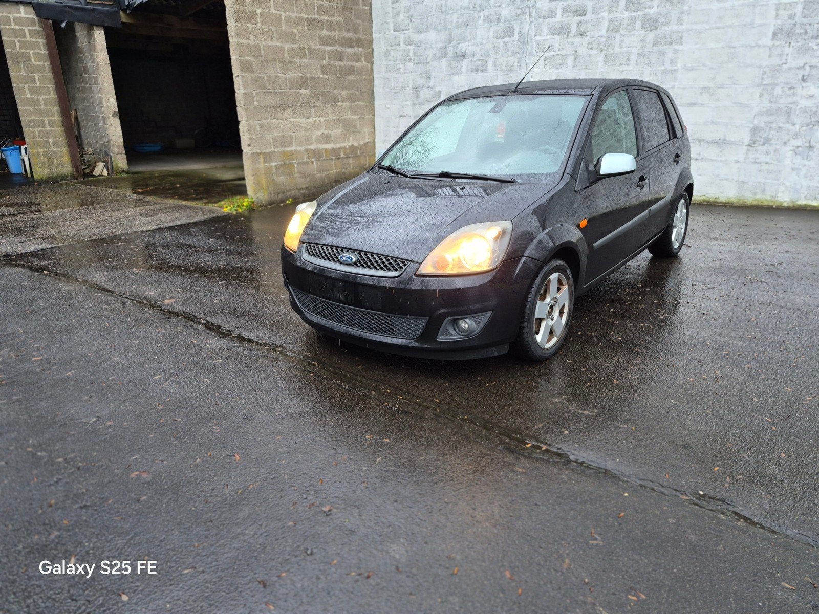 Ford fiesta 1.4 tdci diesel, Particulier, Achat