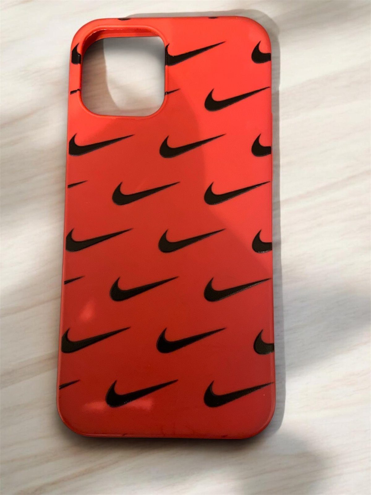 Coque de téléphone pour iphone 12, Télécoms, Enlèvement ou Envoi, Comme neuf, IPhone 12, Rouge