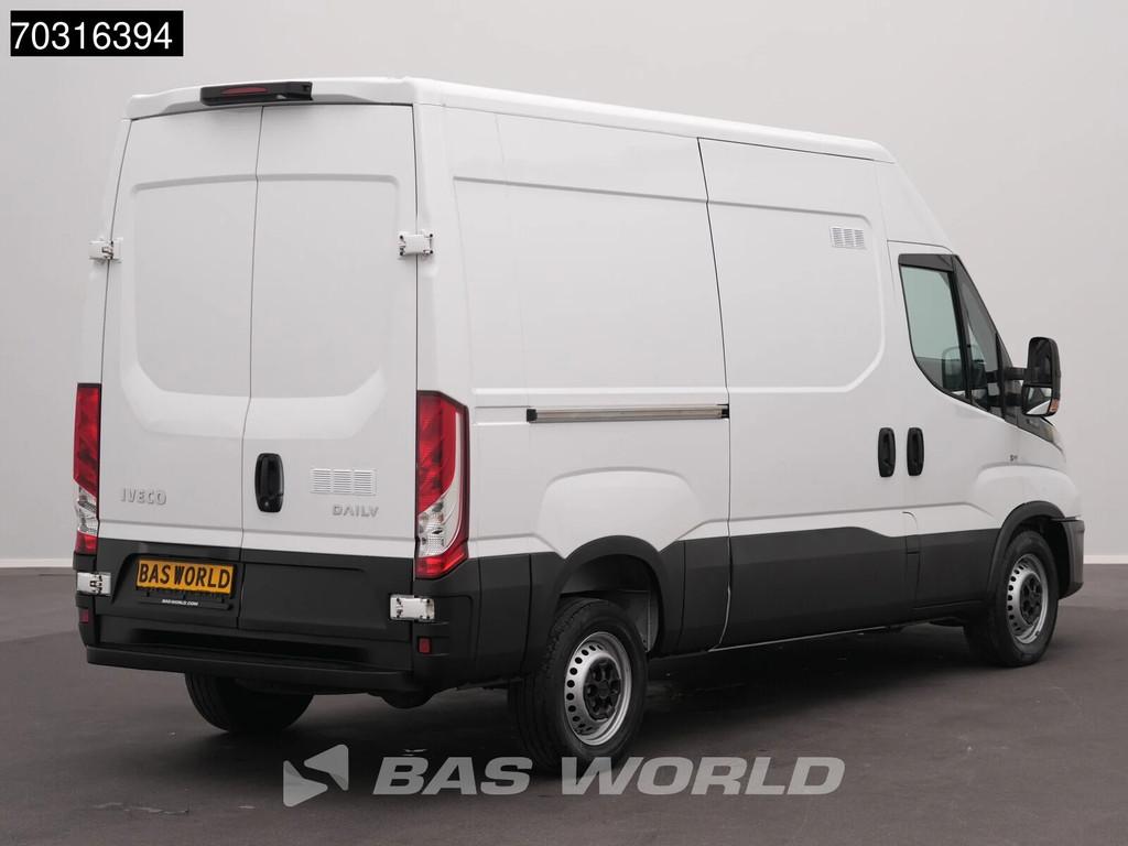 Iveco Daily 35S16 L2H2 160PK 3,5t Trekgewicht Navi Airco Cru, Autos, Achat, Euro 6, Entreprise, Boîte manuelle