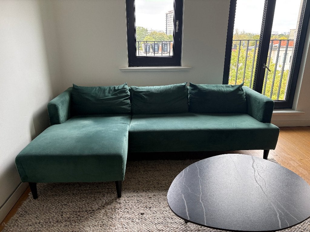 Chaise en velours vert avec chaise longue, Maison & Meubles, Banc d'angle, 125 à 150 cm, Scandinavisch, Comme neuf