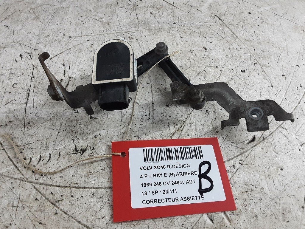 DIVERS CORRECTEUR ASSIETTE Volvo XC40 (XZ) (32221477), Mevr. I. Hauben, Rue de l'Espoir 34 34
4030  GRIVEGNÉE, BE, Info@Collignon.be