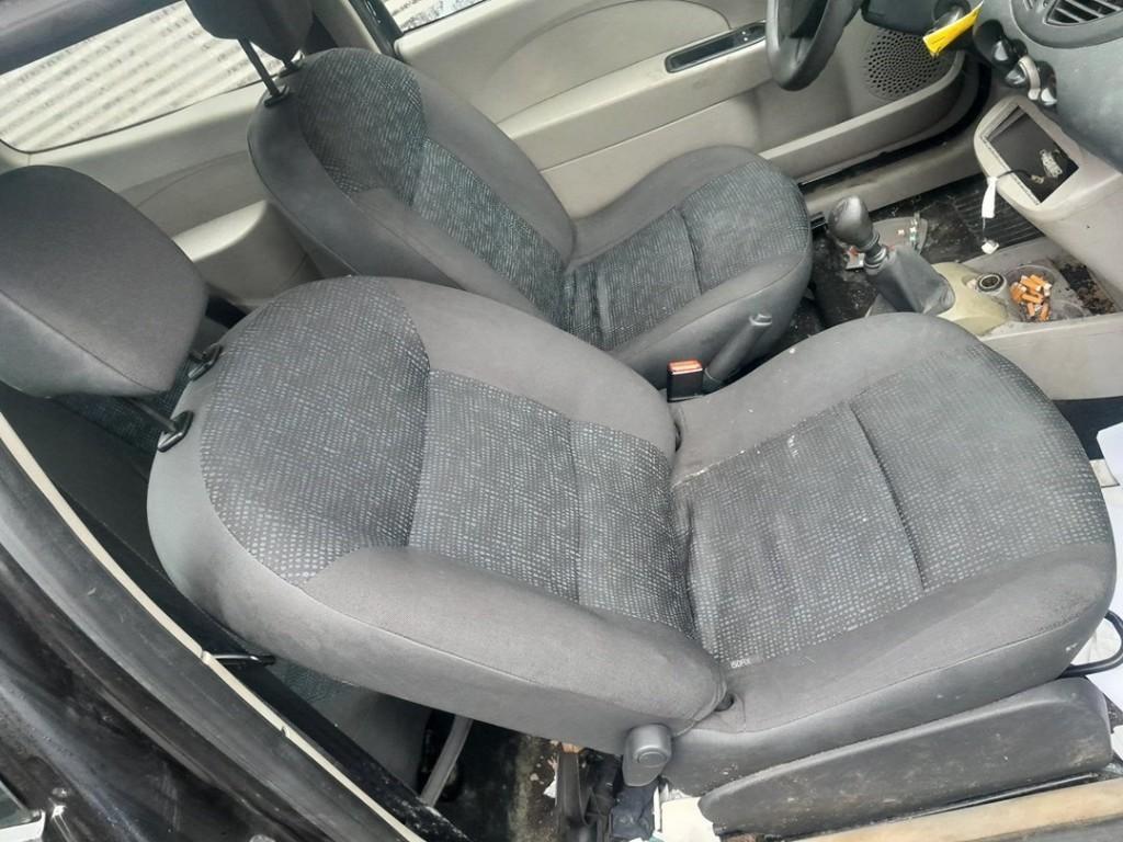 VEILIGHEIDSGORDEL RECHTS VOOR Renault Twingo II (CN), Gebruikt, Renault