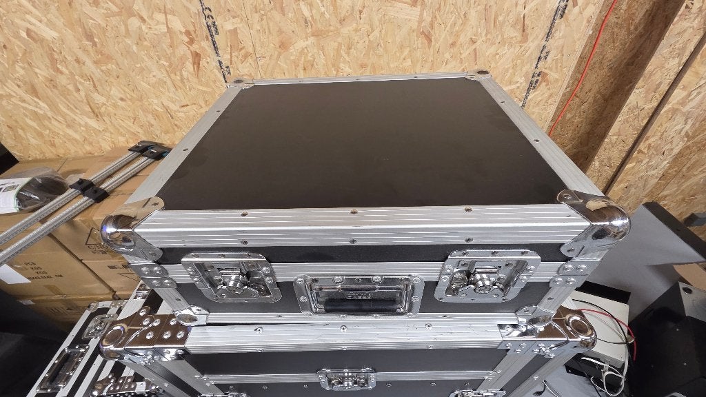 Flightcases voor draaitafels. 2 stuks, Muziek en Instrumenten, Ophalen, Zo goed als nieuw, Overige instrumenten, Flightcase