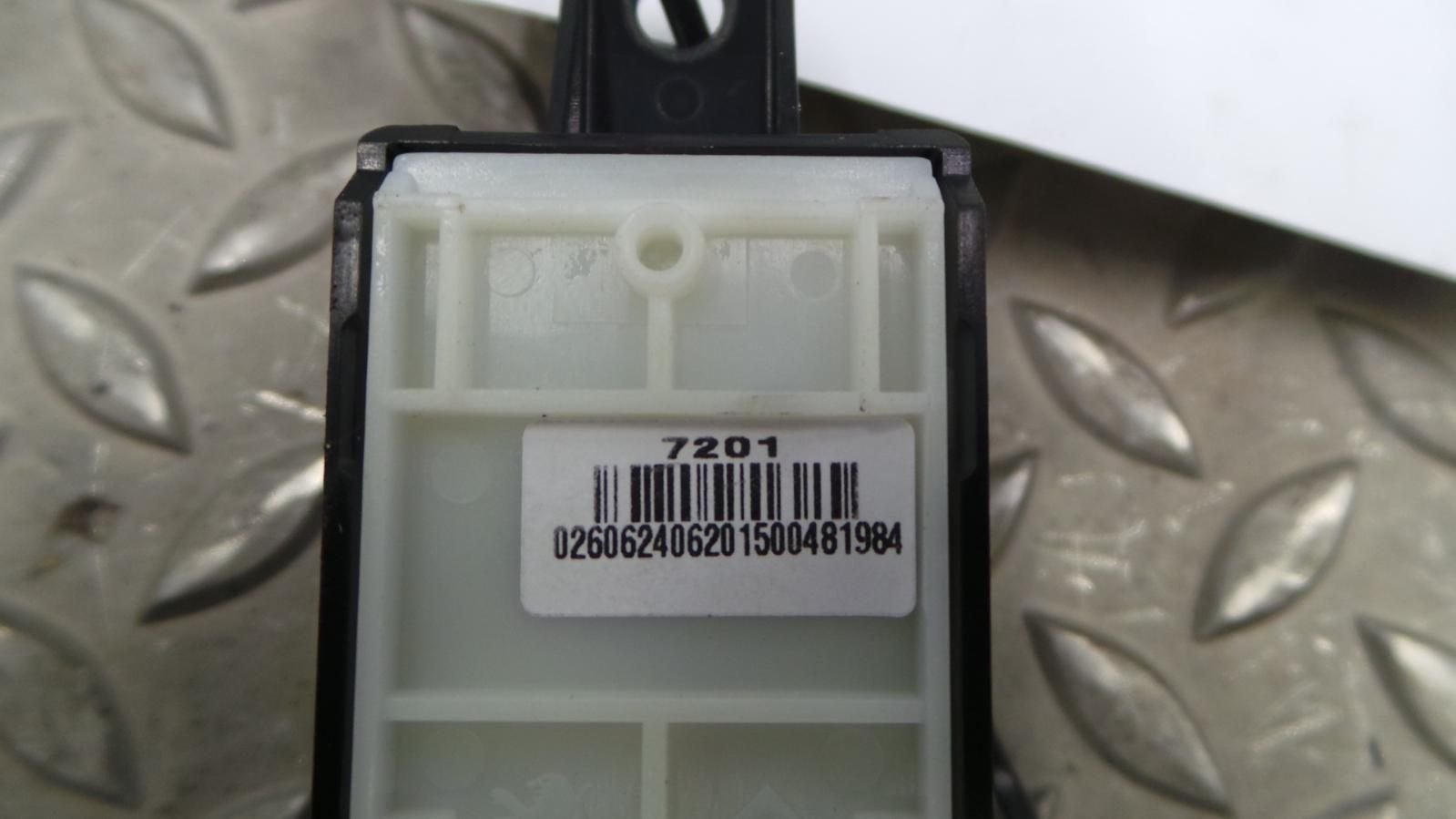 PEUGEOT 208 SCHAKELAAR DIVERSE 2015, Auto-onderdelen, Ophalen of Verzenden, Gebruikt, ARN erkend