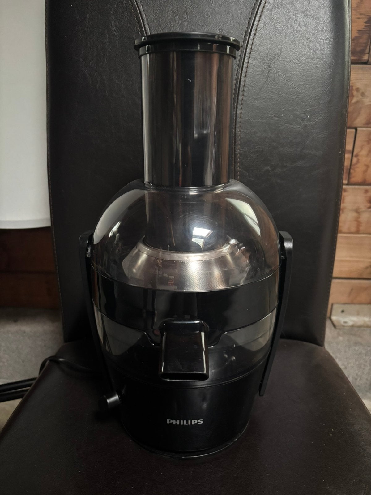 Philips juicer zwart, Elektronische apparatuur, Juicers, Ophalen, Zo goed als nieuw