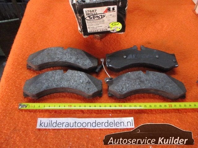 Remblokken voor of achter Mercedes Sprinter VW LT II BP971 A, -, -, Nieuw, Ophalen of Verzenden