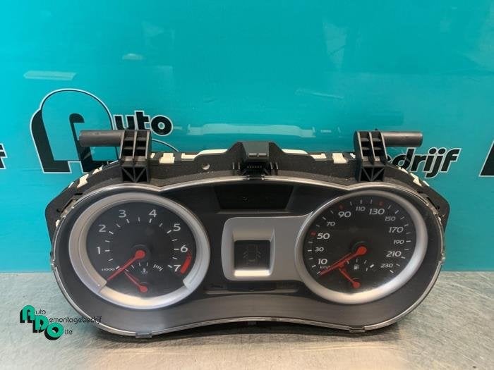 Instrumentenpaneel van een Renault Clio (Clio 3 06-), Gebruikt, -, Renault, -