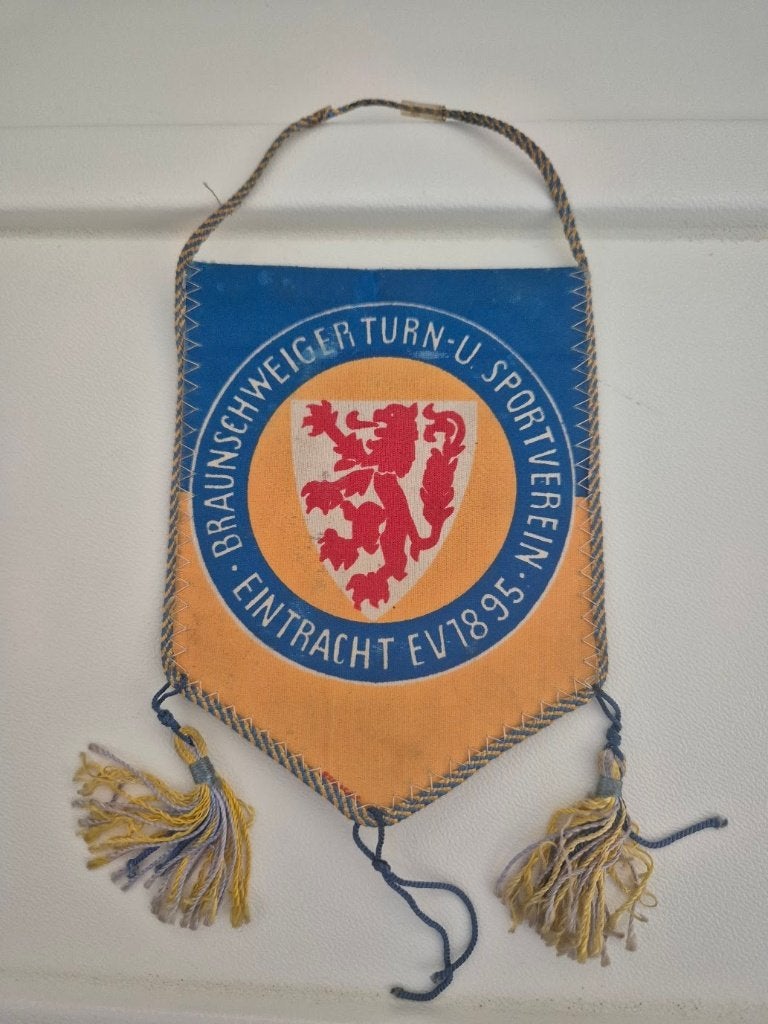 Wimpel Eintracht E.V. 1895, Diversen, Ophalen of Verzenden