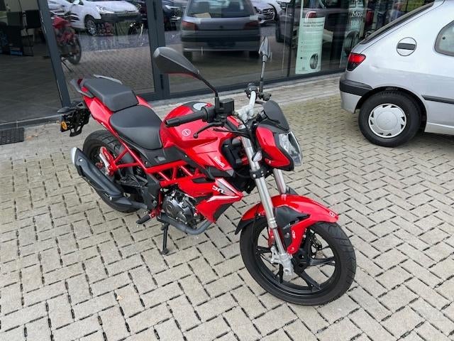 benelli bn125, Occasion, Bedrijf, 125 cc, 11 kW of minder
