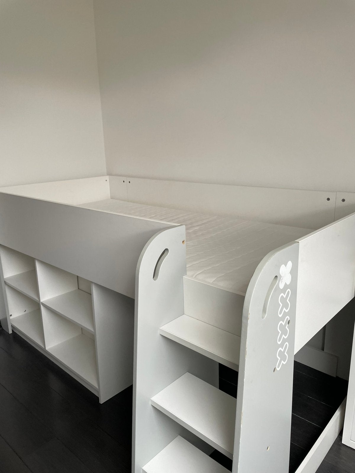 Lit mi-hauteur combiné enfant avec bureau & niches rangement, Matelas, Enlèvement, 100 cm ou plus, 180 cm ou plus