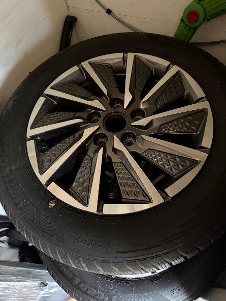 Originele Hyundai Ioniq fabrieksvelgen + winterbanden, Autos : Pièces & Accessoires, Pneus & Jantes, Pneus et Jantes, Pneus hiver