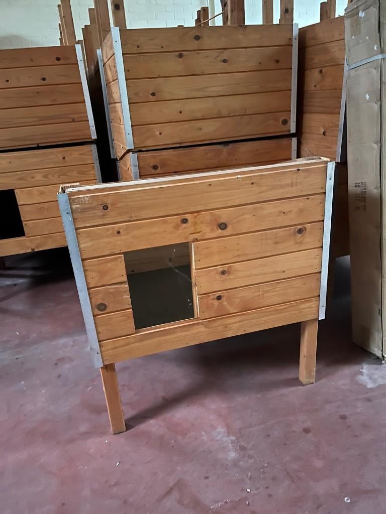 onafgewerkte kippenhokken, Ophalen, Nieuw