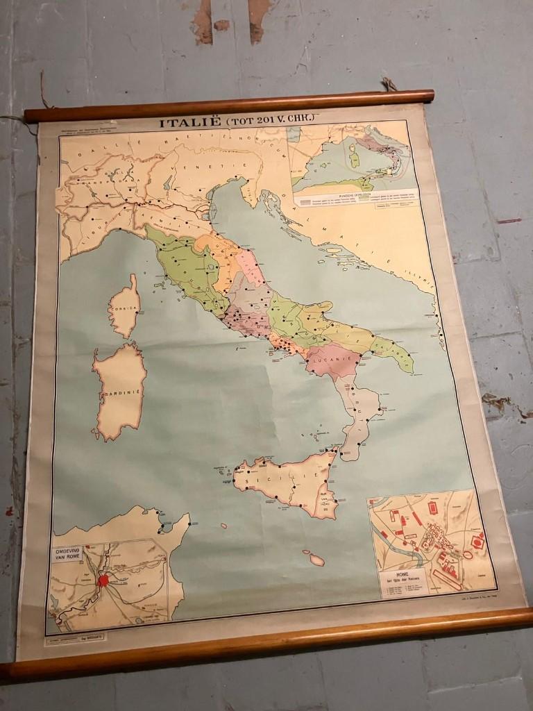 Carte scolaire vintage de l'Italie — carte murale historique, Enlèvement