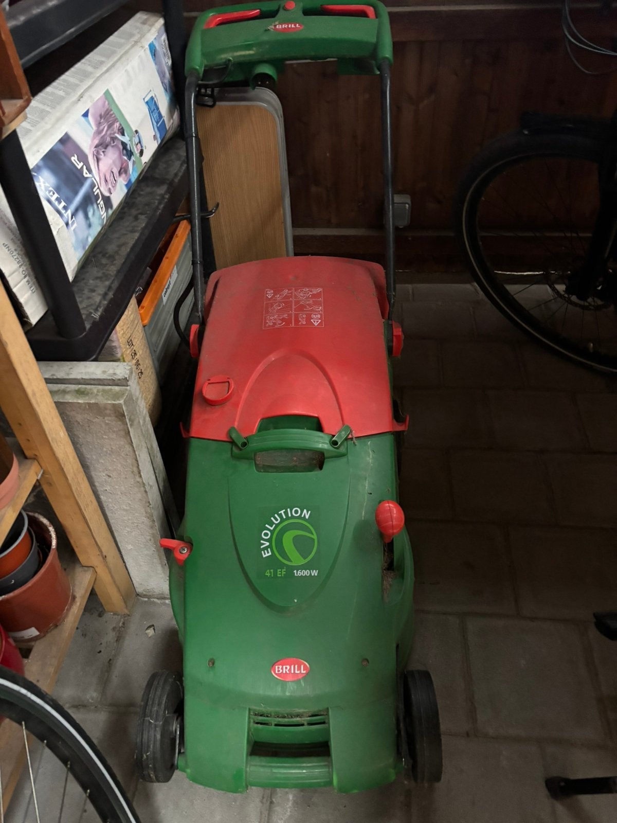 Grasmaaier in goede staat te koop, Tuin en Terras, Grasmaaiers, Ophalen, Gebruikt, Elektrische grasmaaier, Elektrische starter