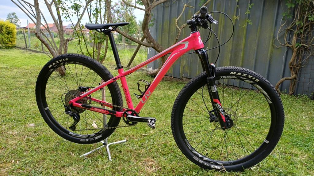 Liv obsess Red hardtail mtb, Ophalen, Gebruikt, Hardtail, Giant