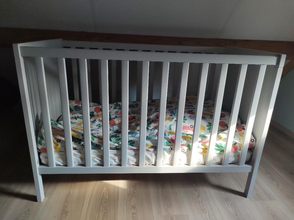 kinderbedje, Kinderen en Baby's, Zo goed als nieuw, Minder dan 140 cm, Minder dan 70 cm, Ophalen