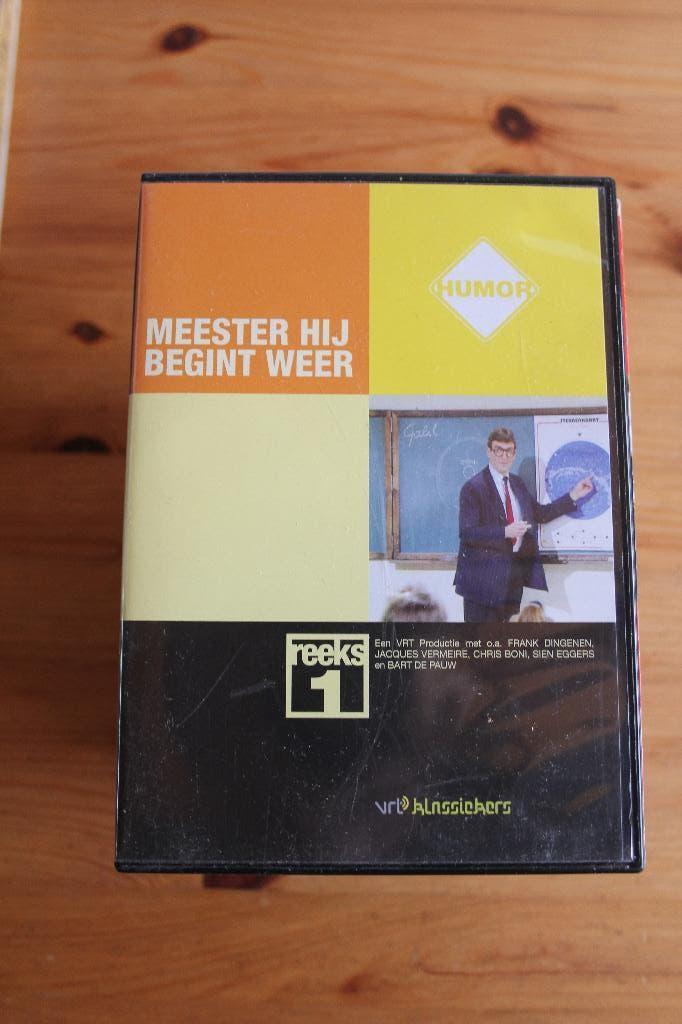 Meester, hij begint weer    reeks 1  Vlaamse komedie-serie!, Alle leeftijden, Ophalen of Verzenden, Zo goed als nieuw, Komedie