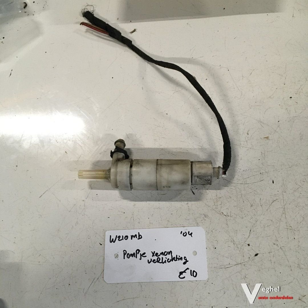 Mercedes W210 1999-2002 Sproeierpompje tbv Koplampen, Auto-onderdelen, Gebruikt, -, -, Ophalen of Verzenden