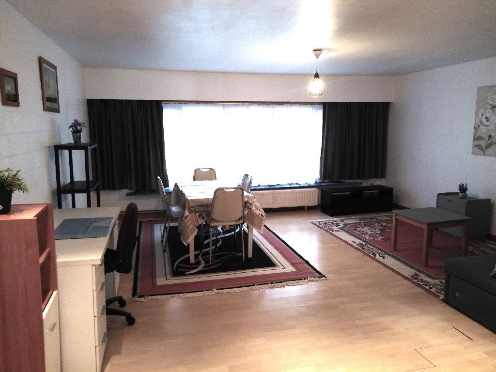 Gemeubeld appartement 1 persoon centrum Waregem, Immo, Appartementen en Studio's te huur, 35 tot 50 m², Provincie West-Vlaanderen